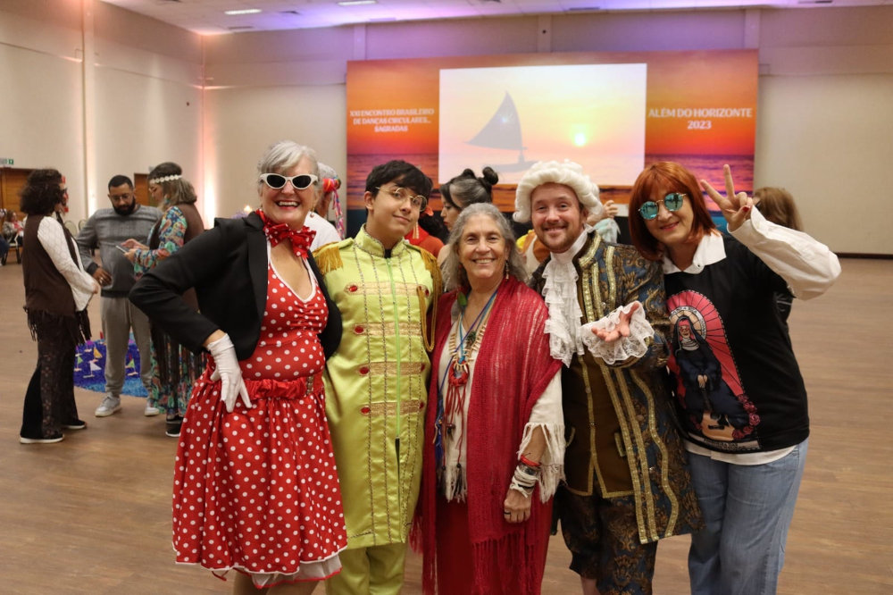Joy at Encontro Brasileiro de Danças Circulares Sagradas Guest teacher Brant Bambery in Brazil - Sacred Dance